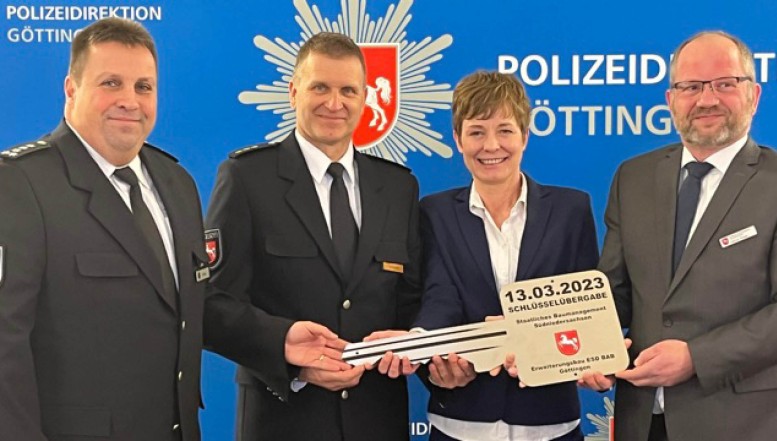Autobahnpolizei: Schlüsselübergabe