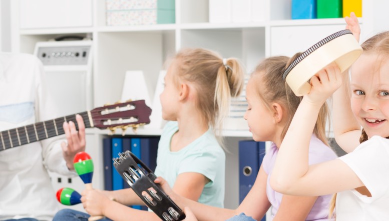 Musizieren fördert die gesunde Entwicklung Ihres Kindes
