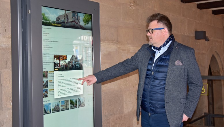 „Perspektive Innenstadt“: Aktuelles auf neuen Info-Monitoren