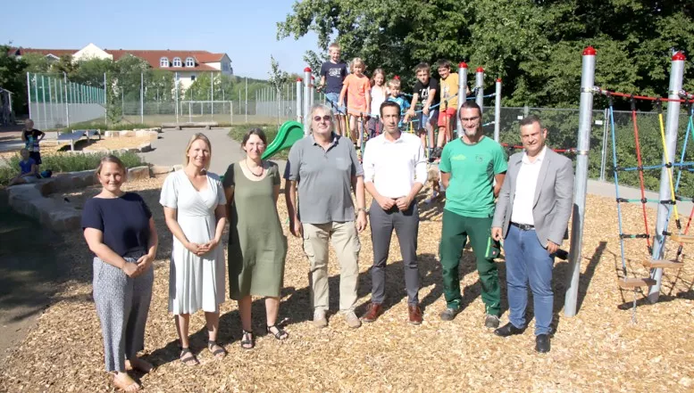 Eröffnung des Spielplatzes  Grundschule Königshof