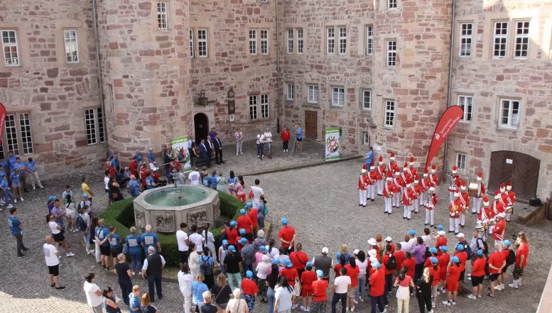 Eröffnungsfeier für die Special-Olympics Mannschaft aus Kasachstan
