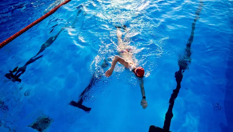 Fit bleiben mit Arthrose: Diese Sportarten eignen sich