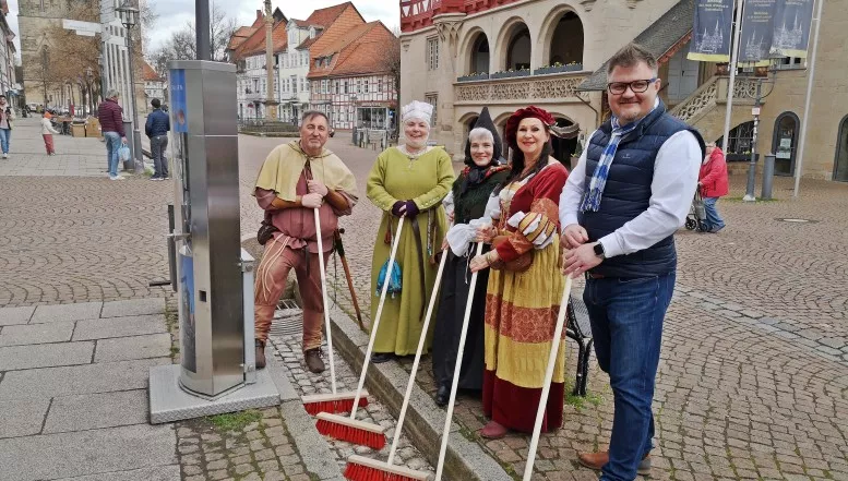 Frühjahrsputz: Reinigung des Brehmelaufs in der Duderstädter Altstadt