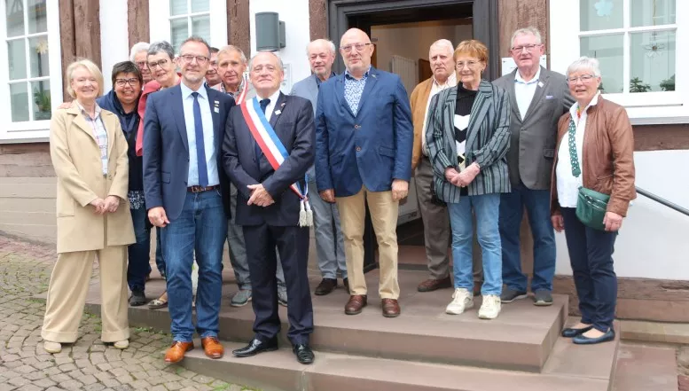 Gastfamilien für Partnerschaftswochenende gesucht