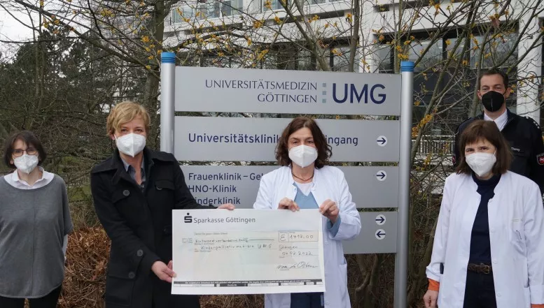 Polizeidirektion Göttingen spendet 1.400 Euro an das Kinderpalliativzentrum Göttingen