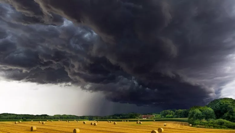 Unwetter drohen: Das Haus auf Starkregen vorbereiten